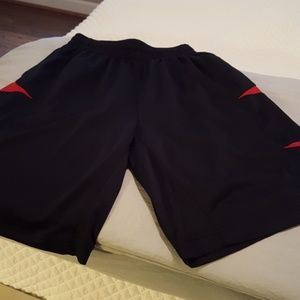 Mens  black and red Dri-Fit basketball short